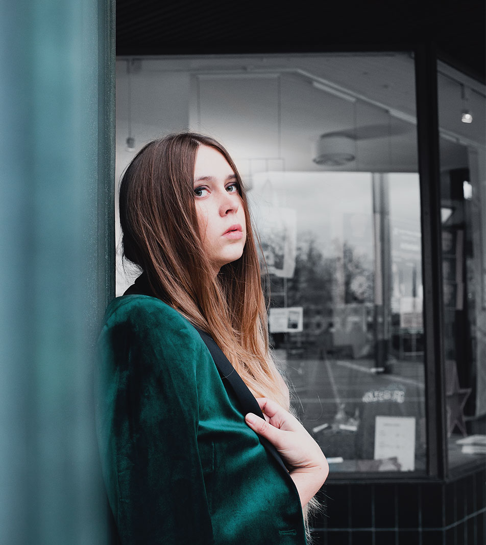 Wie style ich einen Samt Anzug?